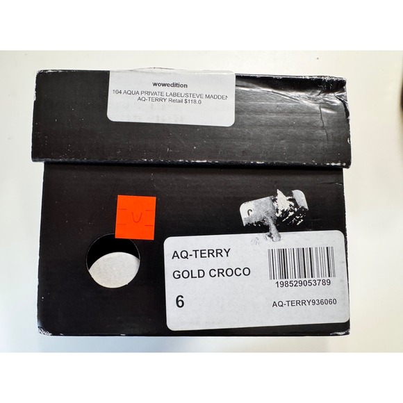 AQUA Women Gold Croc Embossed Pointed Toe Kitten Heel Mules Size 6 - Picture 6 of 7